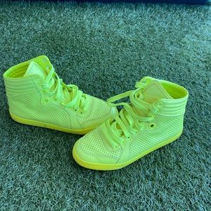 Gucci neon green leather high top shoes